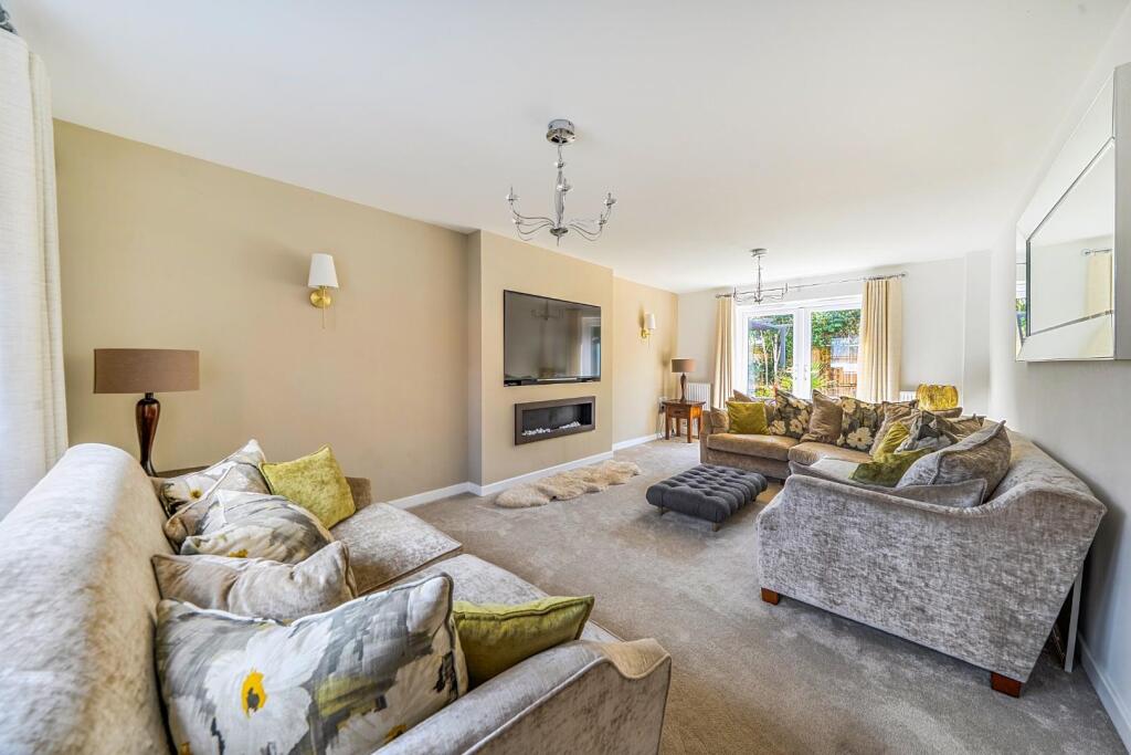 House in Stevenage - View 4