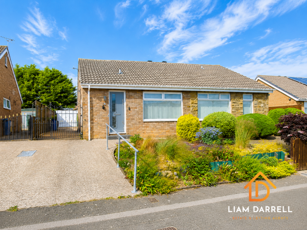 2-bed semi-detached on Overdale, Eastfield, Scarborough, North Yorkshire, £170,000