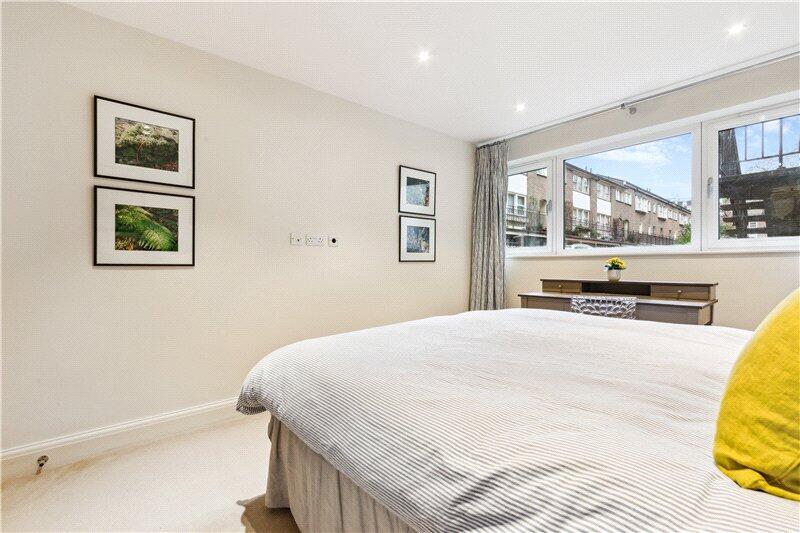 Apartment in London - View 5
