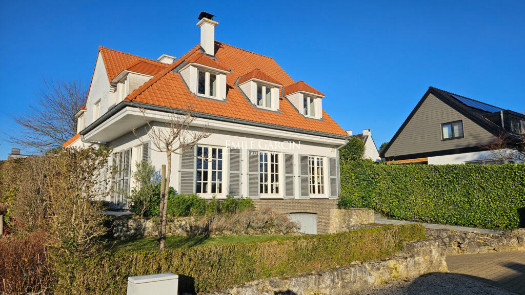 Main image of property: Flemish Brabant, Halle-Vilvoorde, St-Genesius-Rode