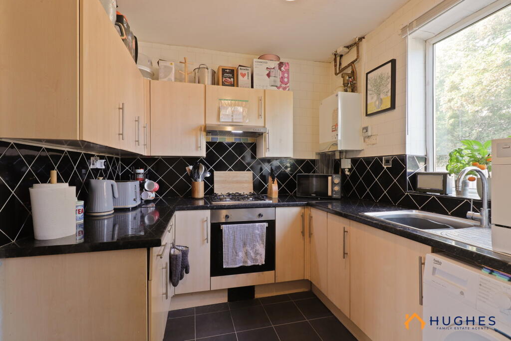 House in Sheffield, South Yorkshire - More