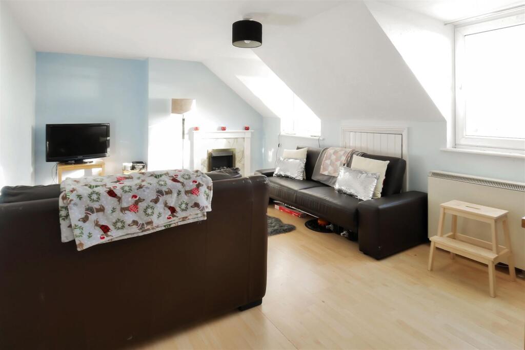 Apartment in Arun, Littlehampton - View 3