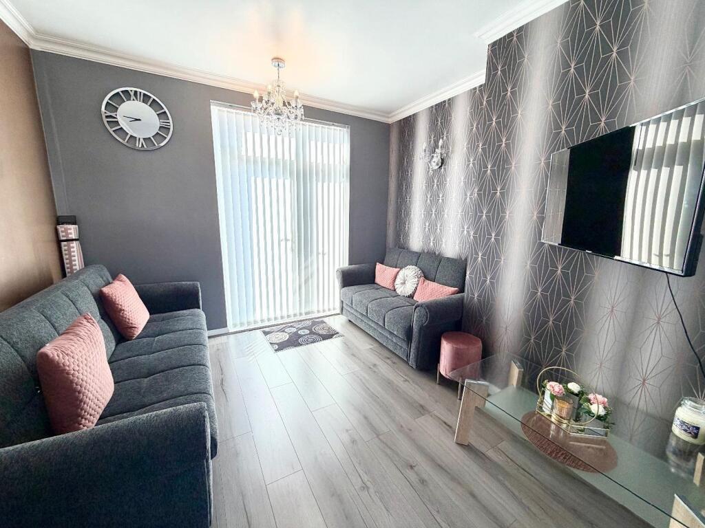 House in Stockton-on-Tees - View 4