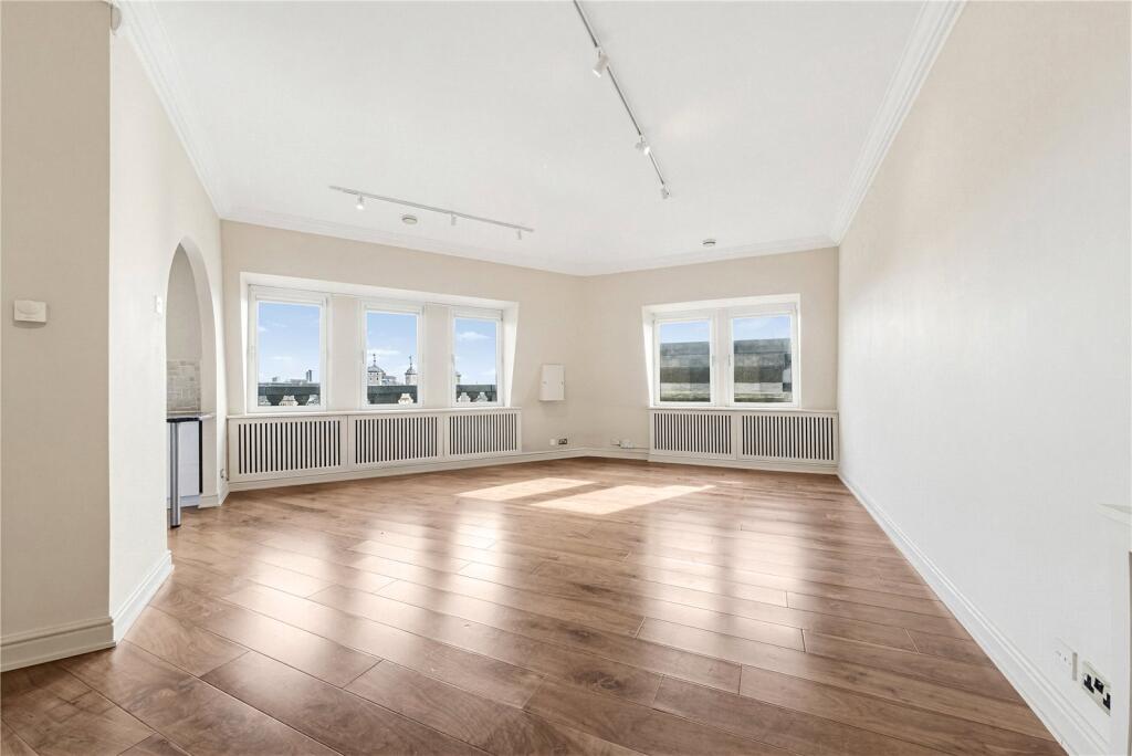 Main image of property: Trinity Square, London, EC3N