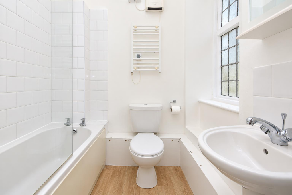 Apartment in Norwich - View 4