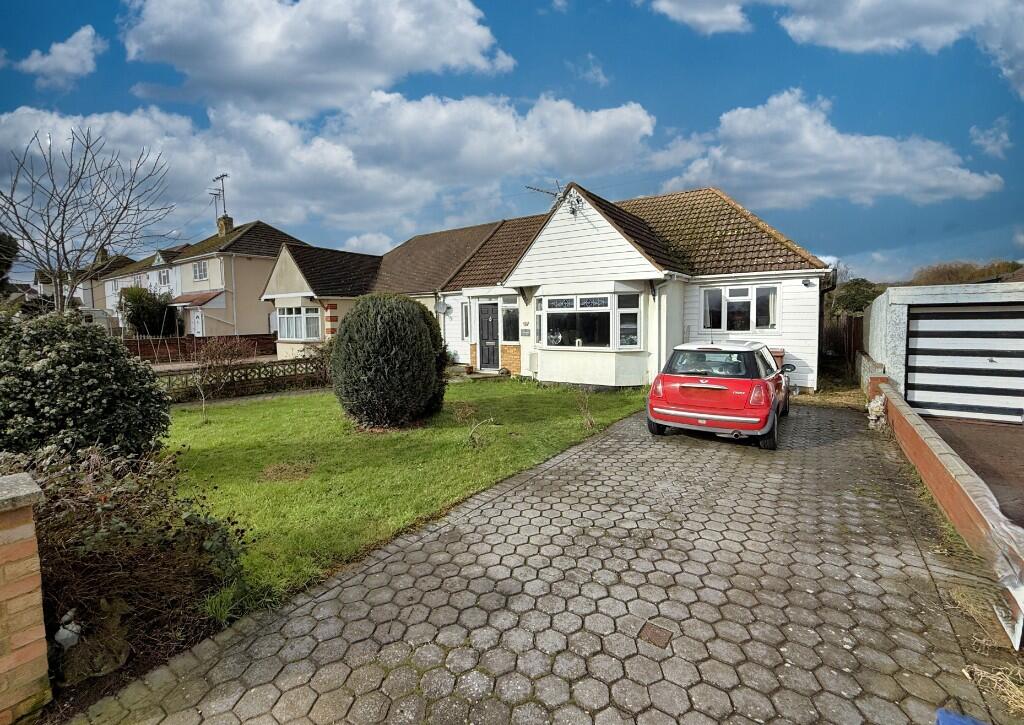 Main image of property: Southend Road, Corringham Stanford-Le-Hope, Essex, SS17 9ET