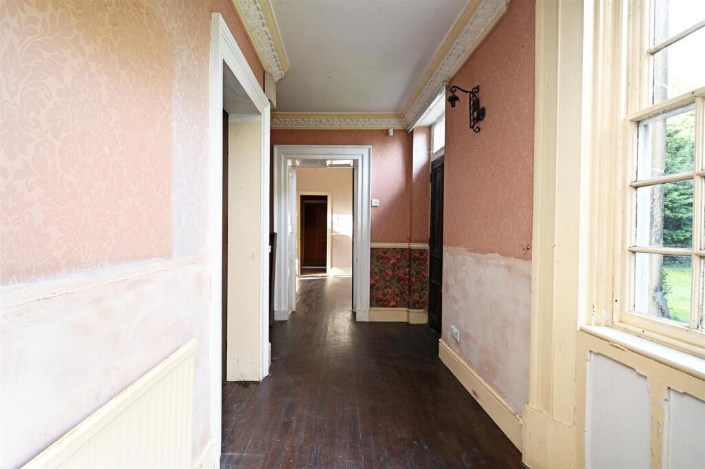 House in Sheffield - View 5