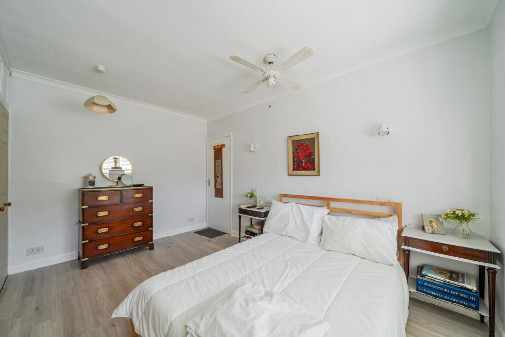 House in Kingston upon Thames - View 5