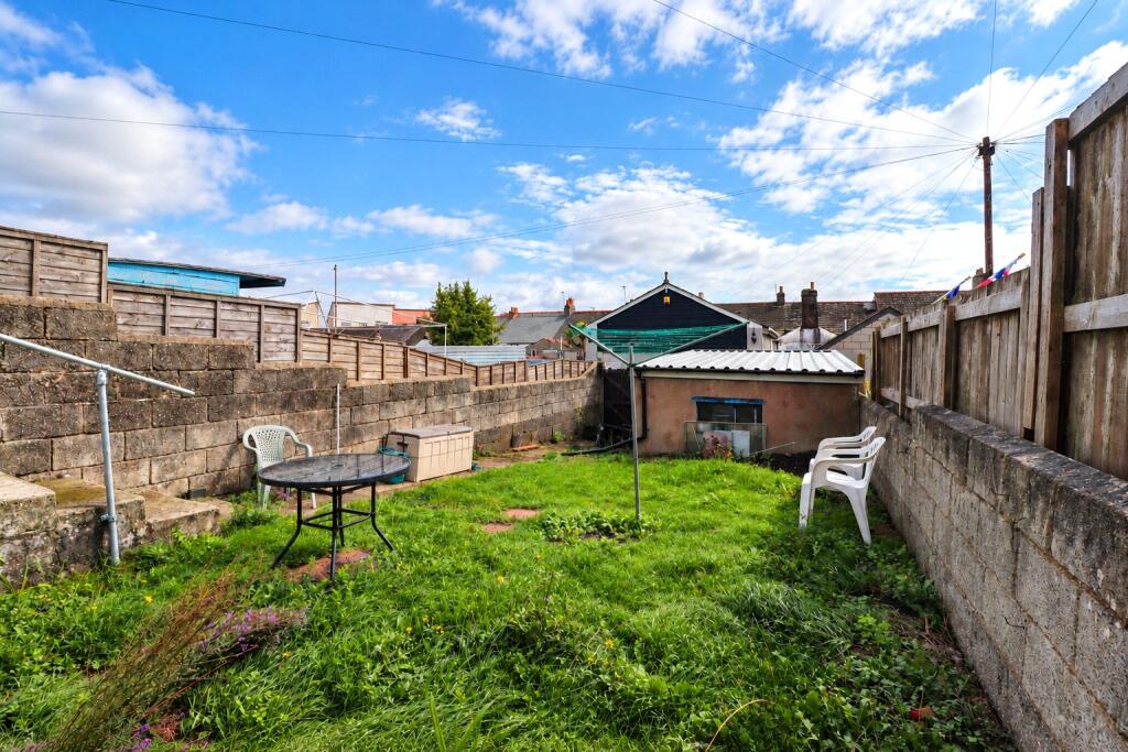 House in Plymouth - View 5