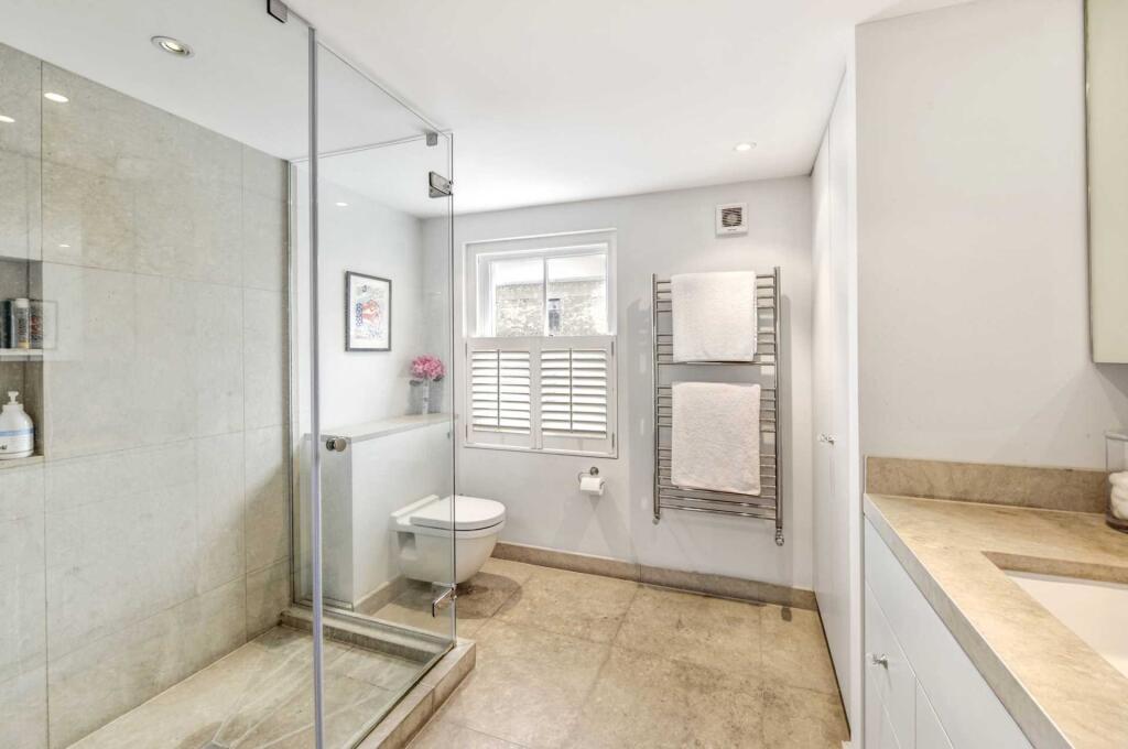 Latimer Road, North Kensington – pohled 6