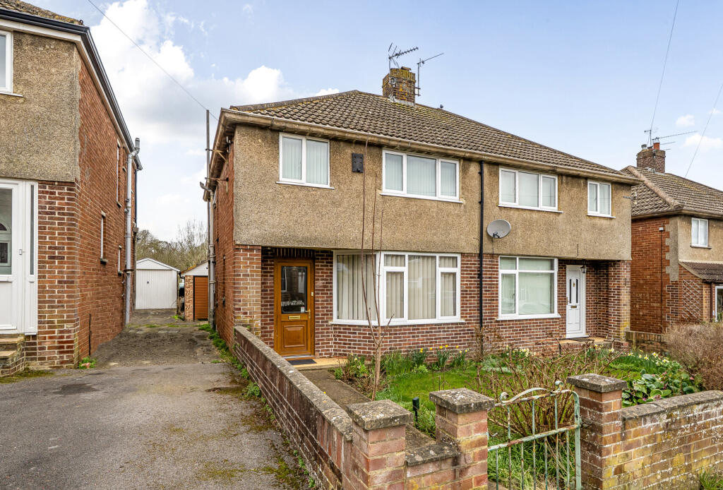 Main image of property: Cedar Road, Oxford, Oxfordshire, OX2