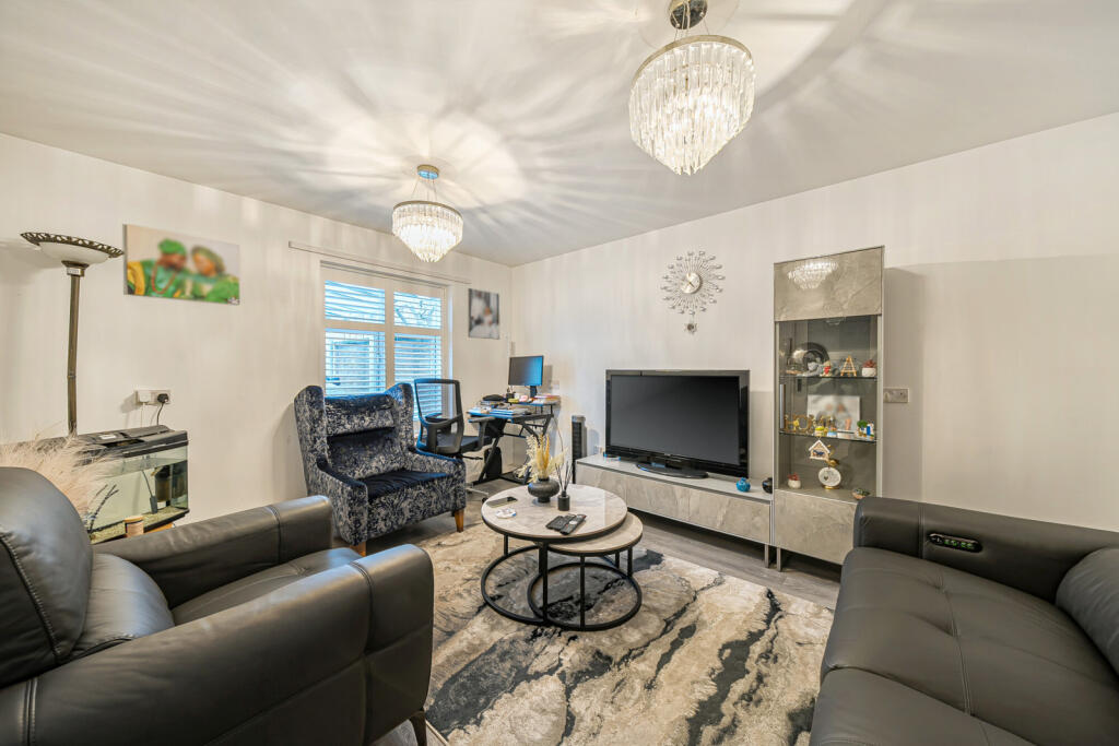 House in London - View 2