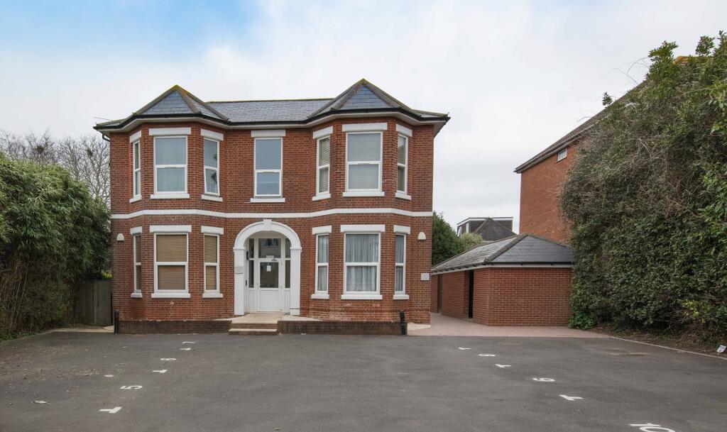 Main image of property: Austen Court, Netley Abbey