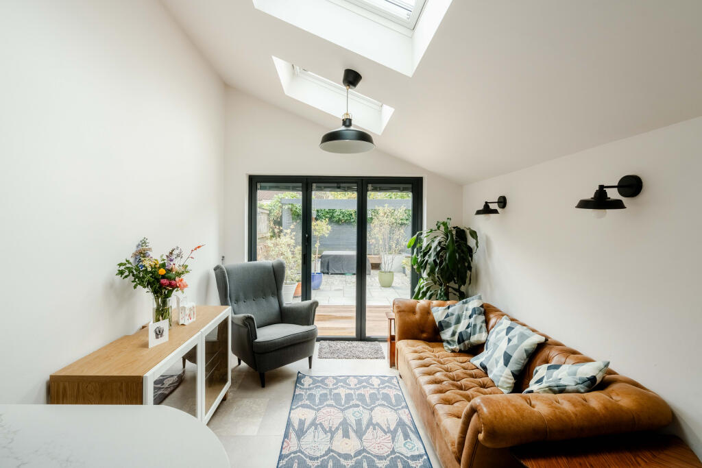 House in Bristol - More