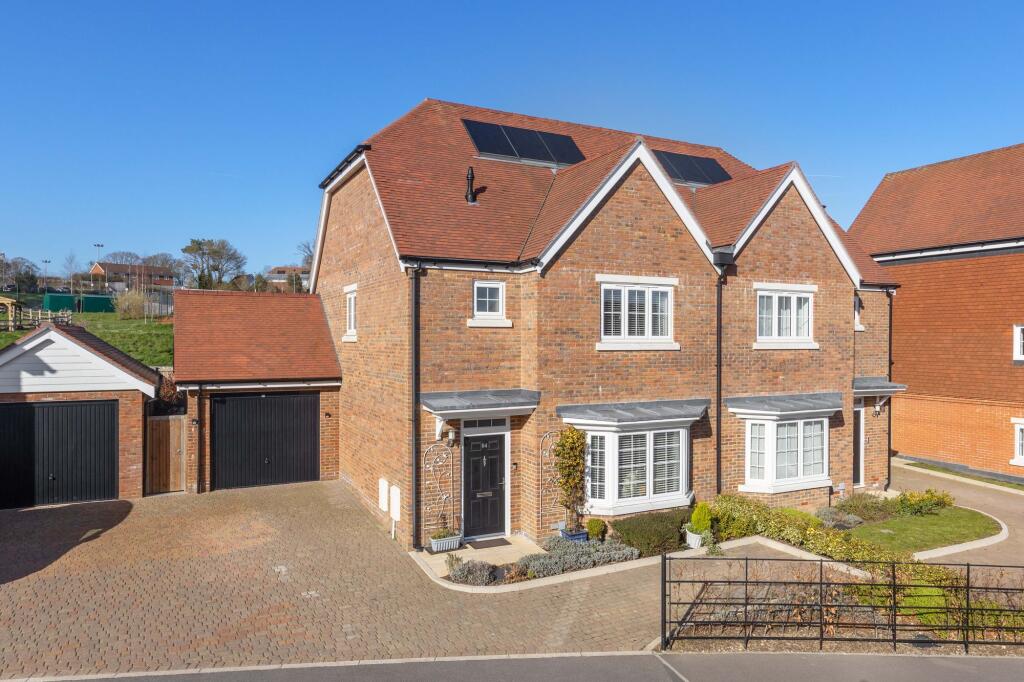 Main image of property: Duncalf Road, Tunbridge Wells, TN2