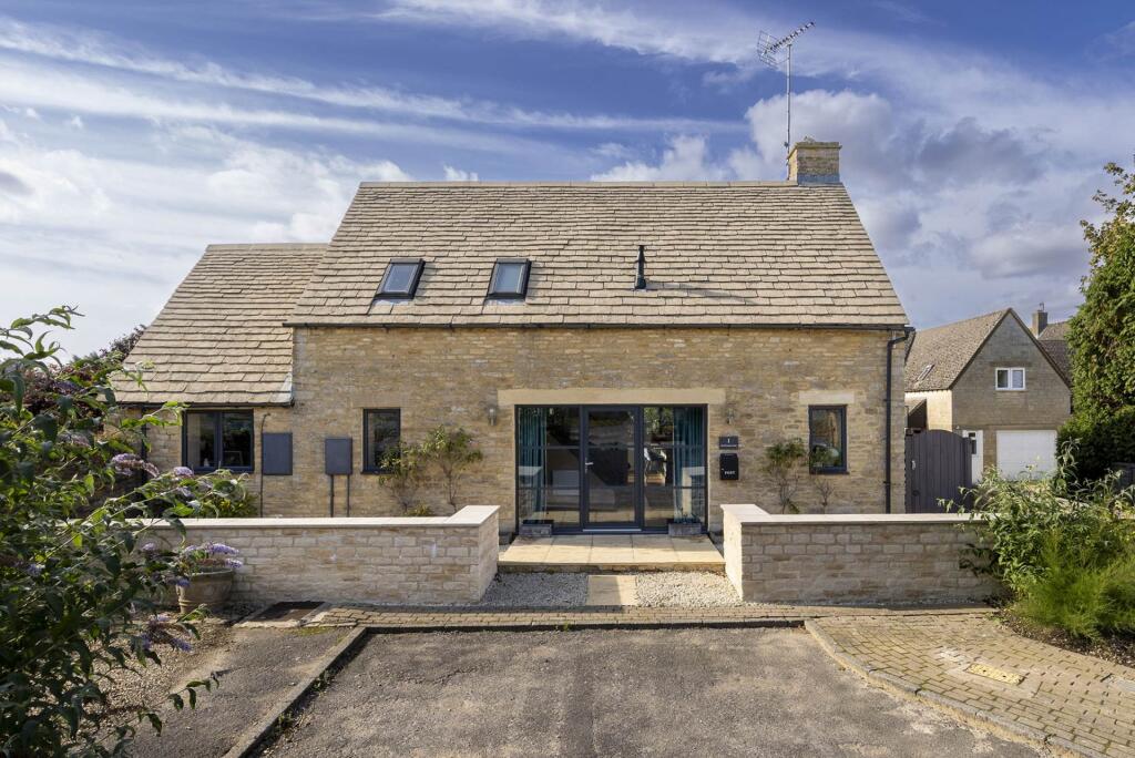 Main image of property: Meadow Bank Barn, Ascott Under Wychwood