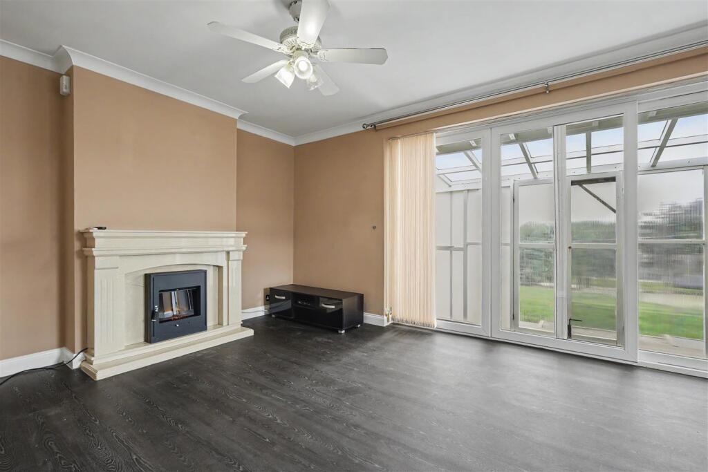 Owen Avenue, Long Eaton - More
