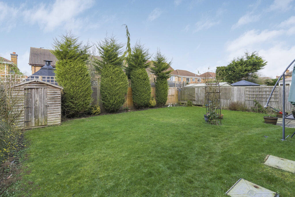House in Cherwell, Langford Village, Bicester - More