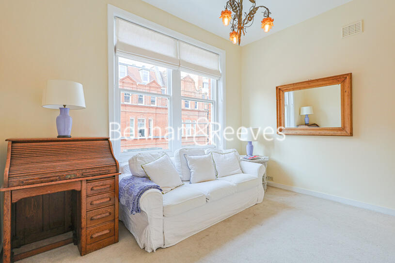 Main image of property: Egerton Gardens, Knightsbridge, SW3