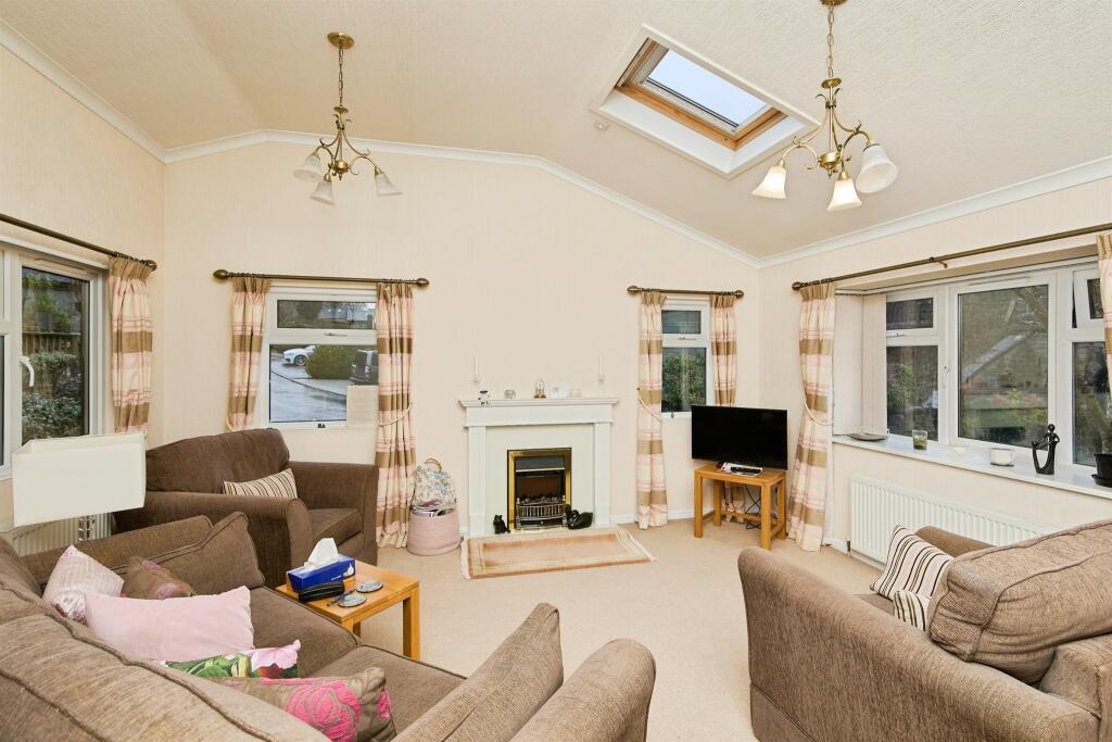 Lathkill Lane, Whatstandwell, Matlock photo 4