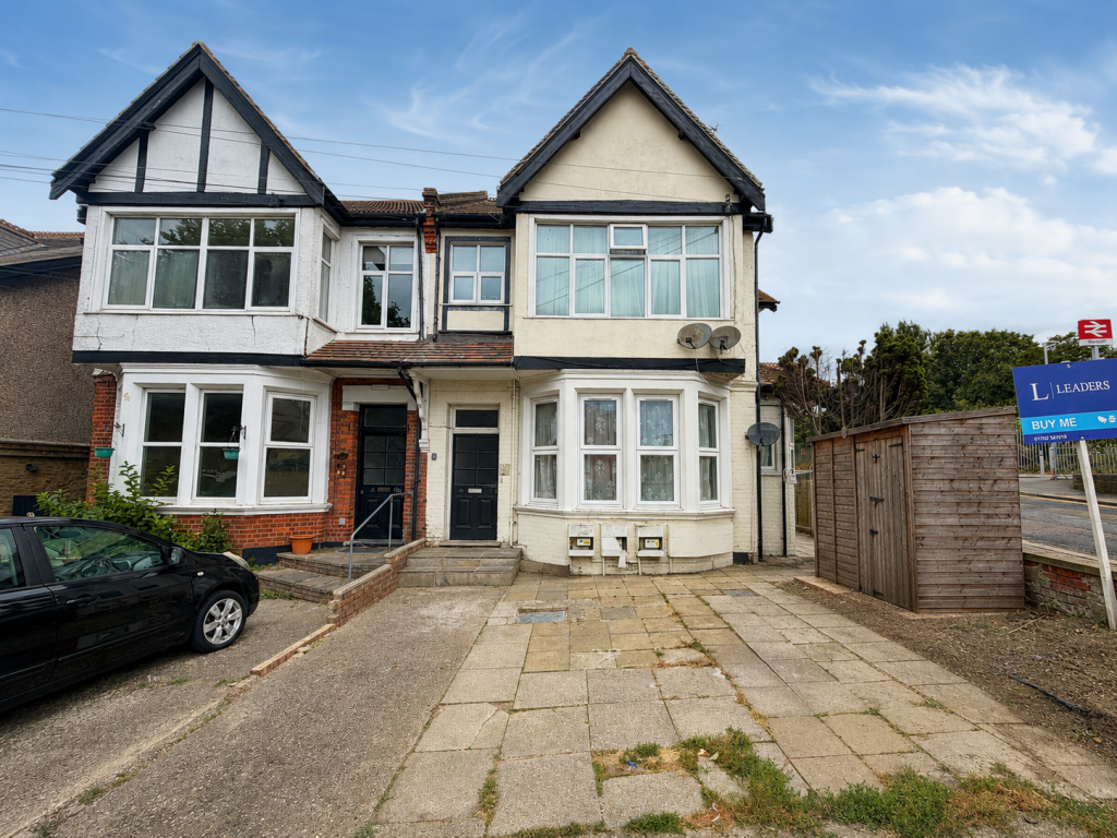 Main image of property: Manor Road, Westcliff-on-Sea, Essex