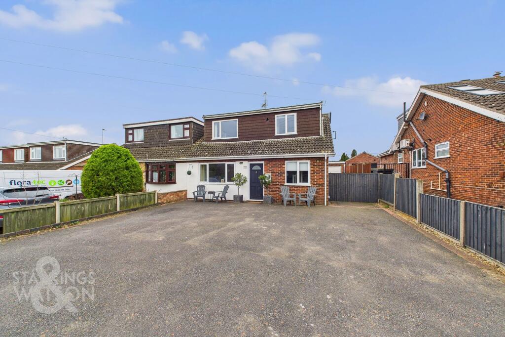 4-bed house on Gunton Lane, Costessey, Norwich, £400,000