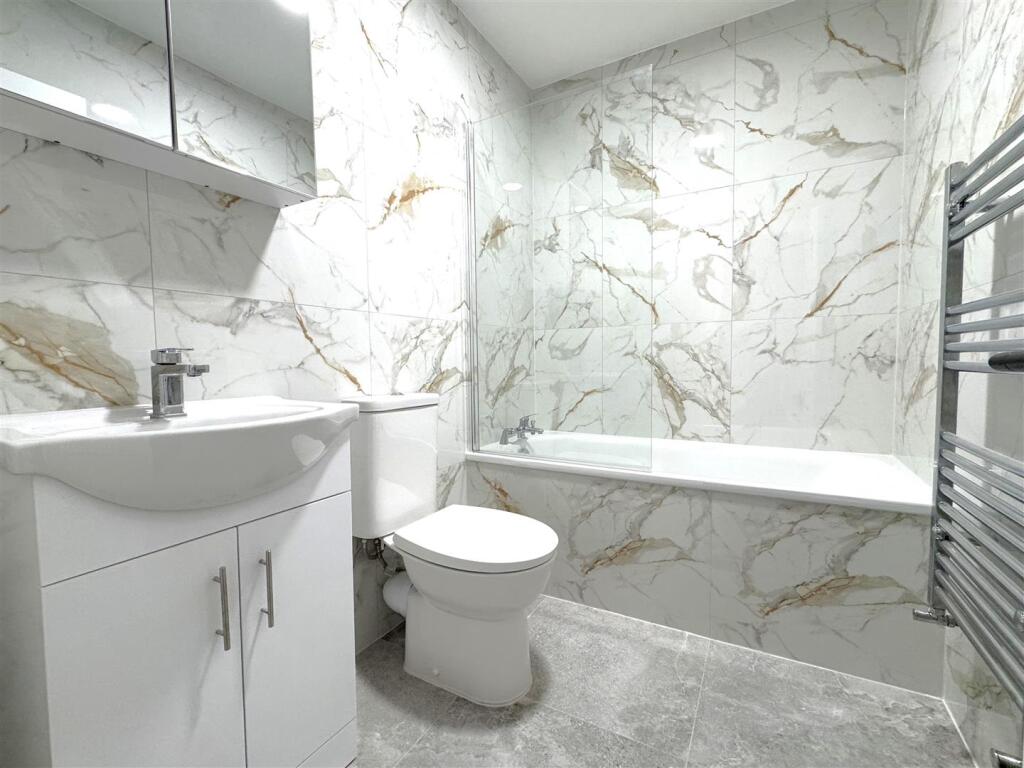 Main image of property: Welling High Street, Welling