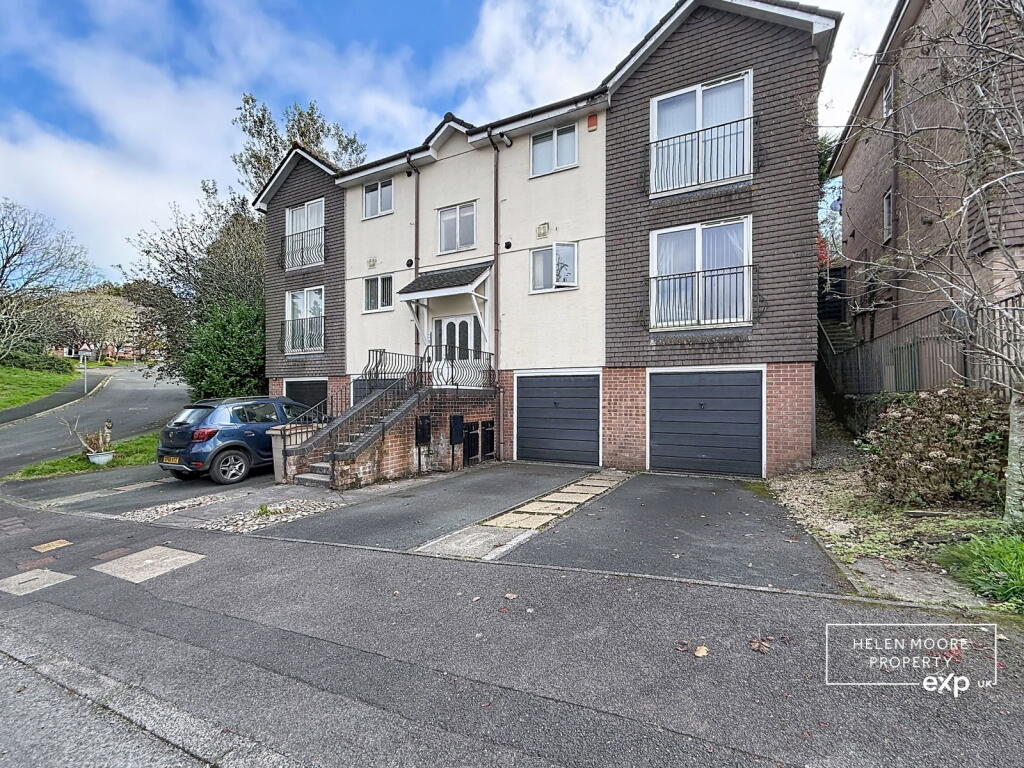 Apartment in Plymouth