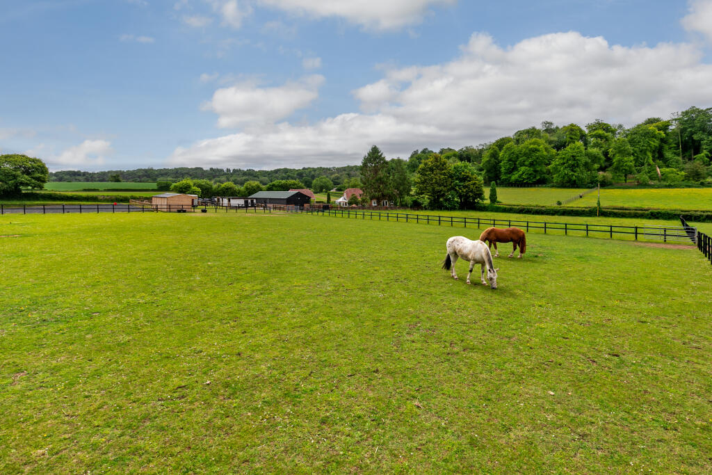 Dundridge Lane, Bishops Waltham, SO32 photo 3