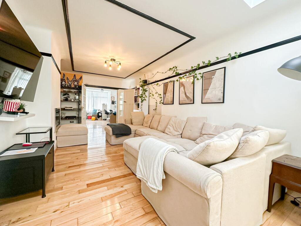 House in Knowsley, Bowring Park - View 6