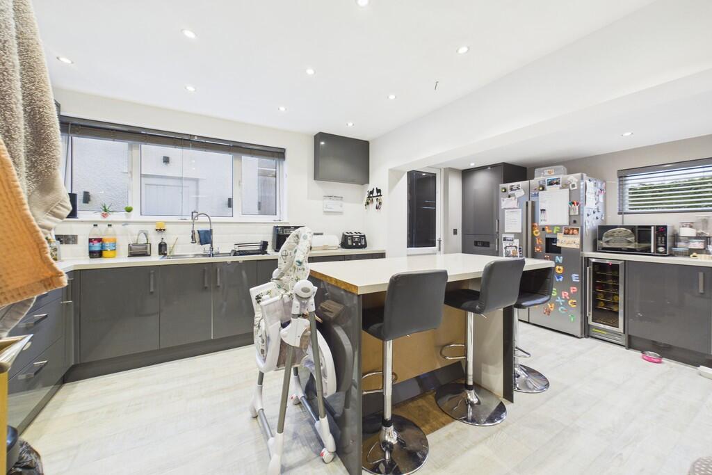 House in Milnthorpe, Ackenthwaite - More