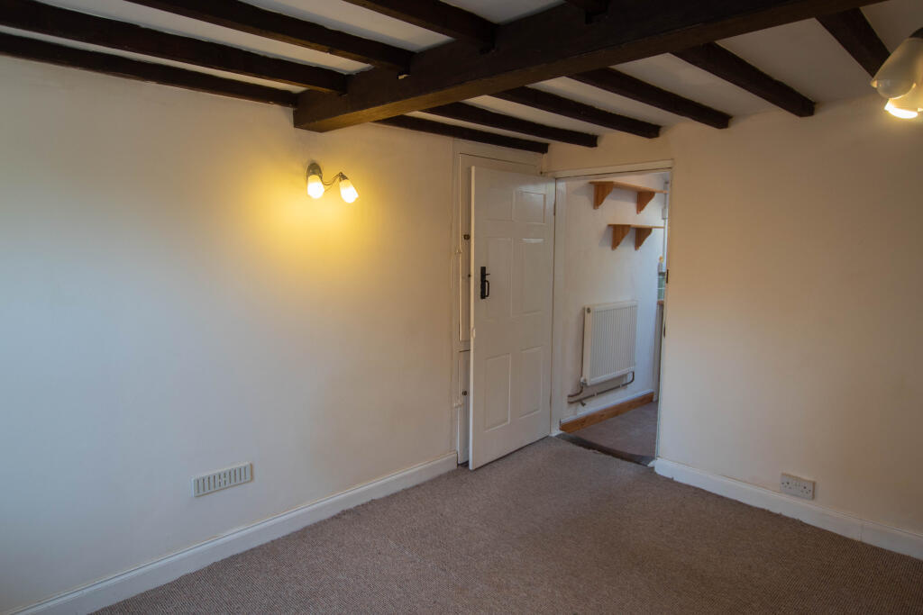 27, Chapel Street, Steeple Bumpstead, Essex photo 4