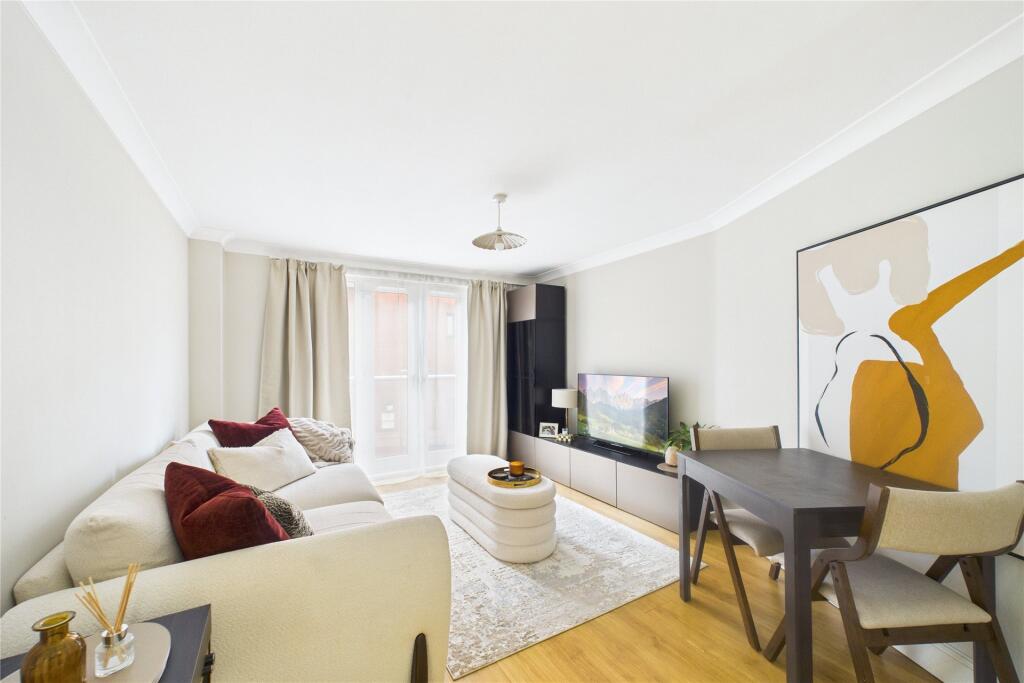 Main image of property: Market Street, Bracknell, Berkshire, RG12