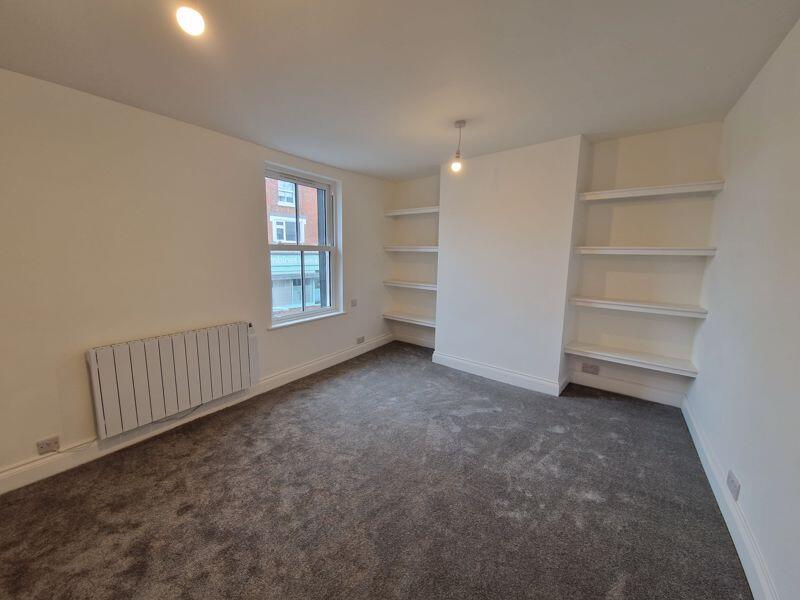 Apartment in Brighton - More