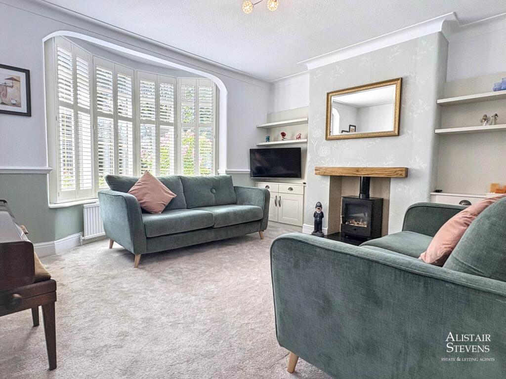 House in Oldham - More
