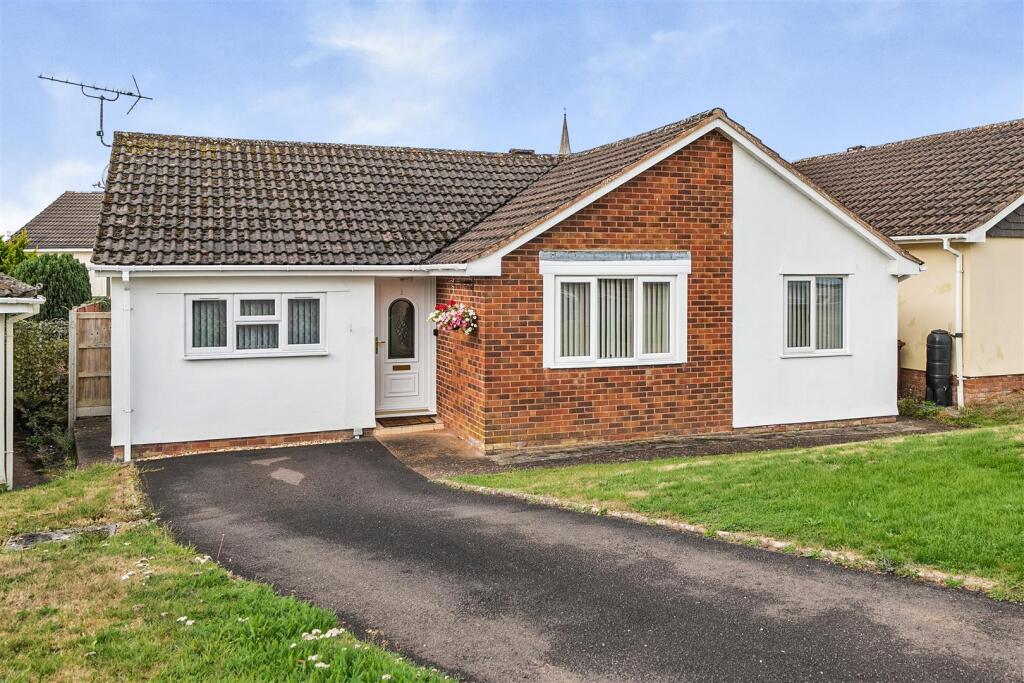 Main image of property: Meadow View, Uffculme, Cullompton