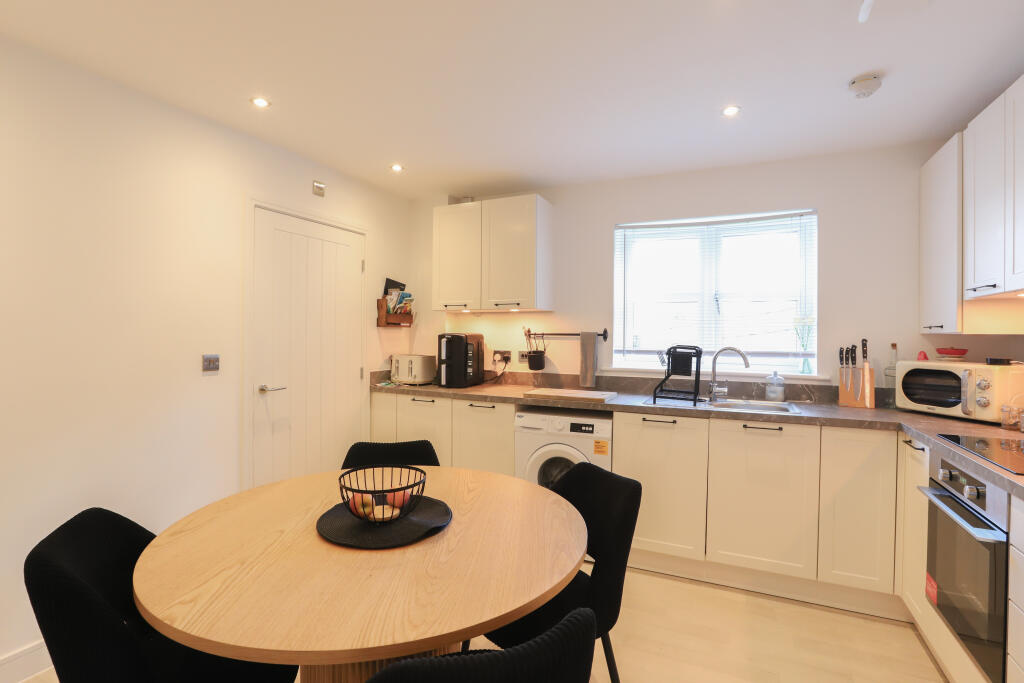 House in Preston - View 4