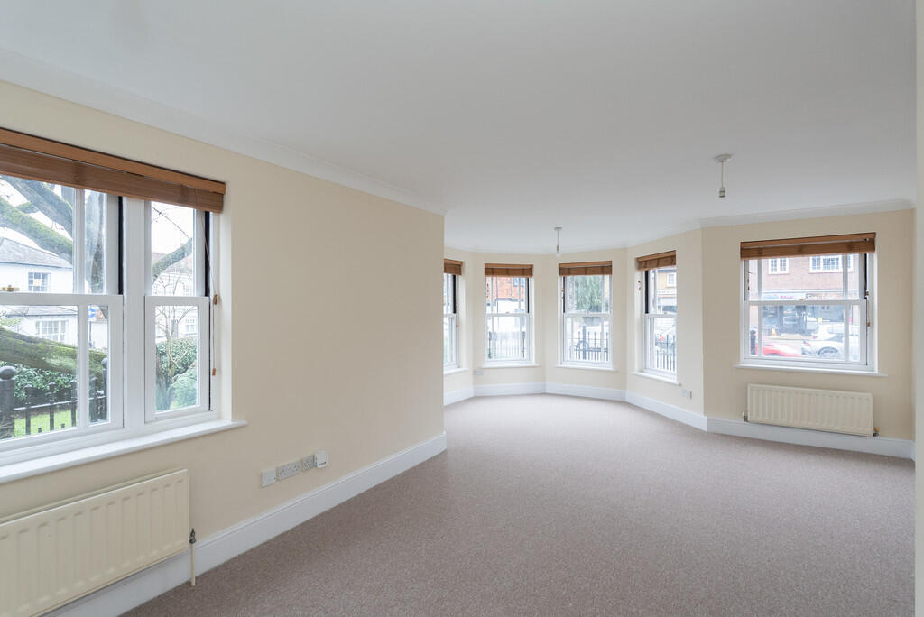 Apartment in Redhill - View 5