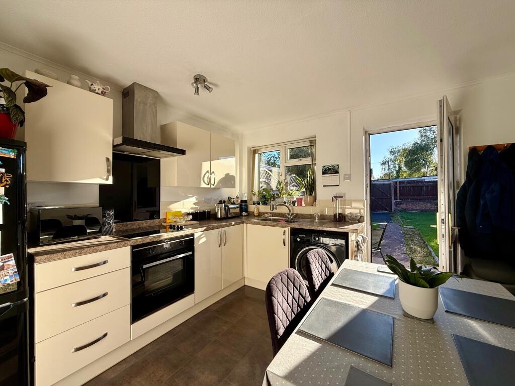 House in Worcester - View 4