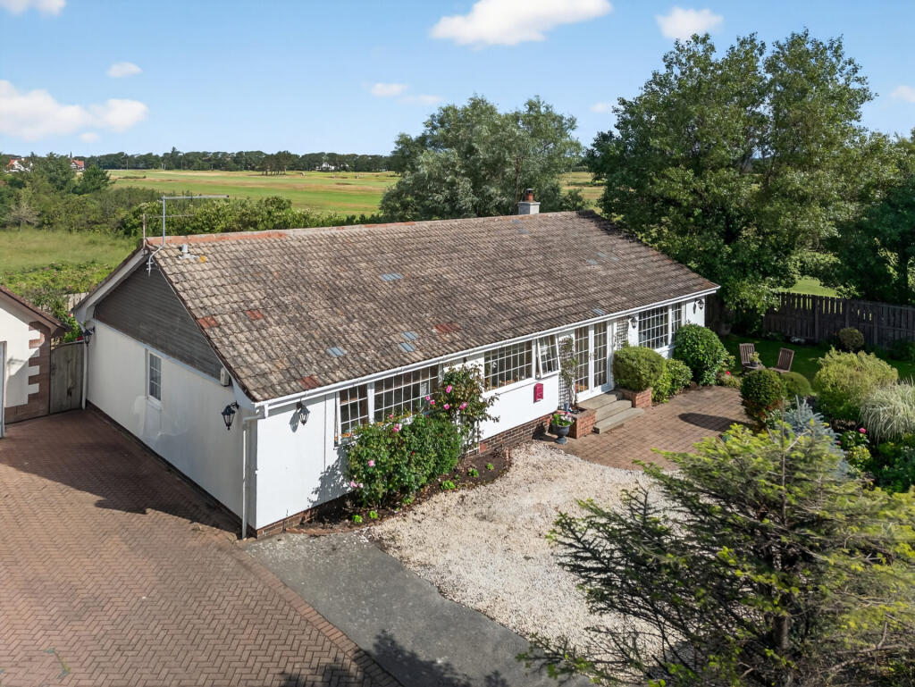 Main image of property: The Cottage, 23 Crosbie Road, Troon, KA10 6HE