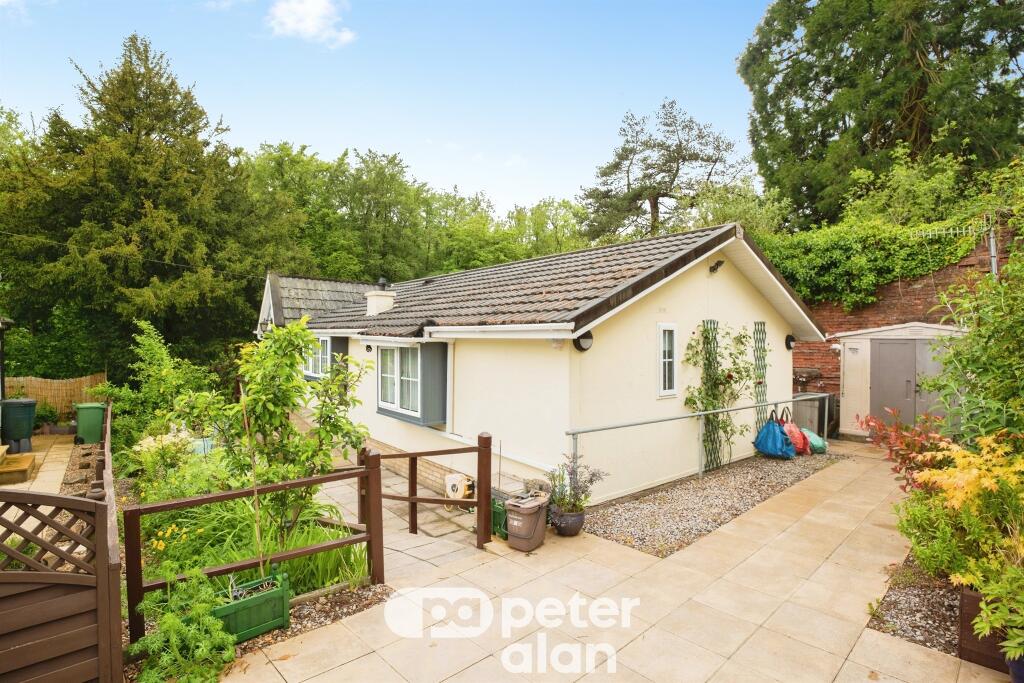 Main image of property: Woodland Park, Pontypool