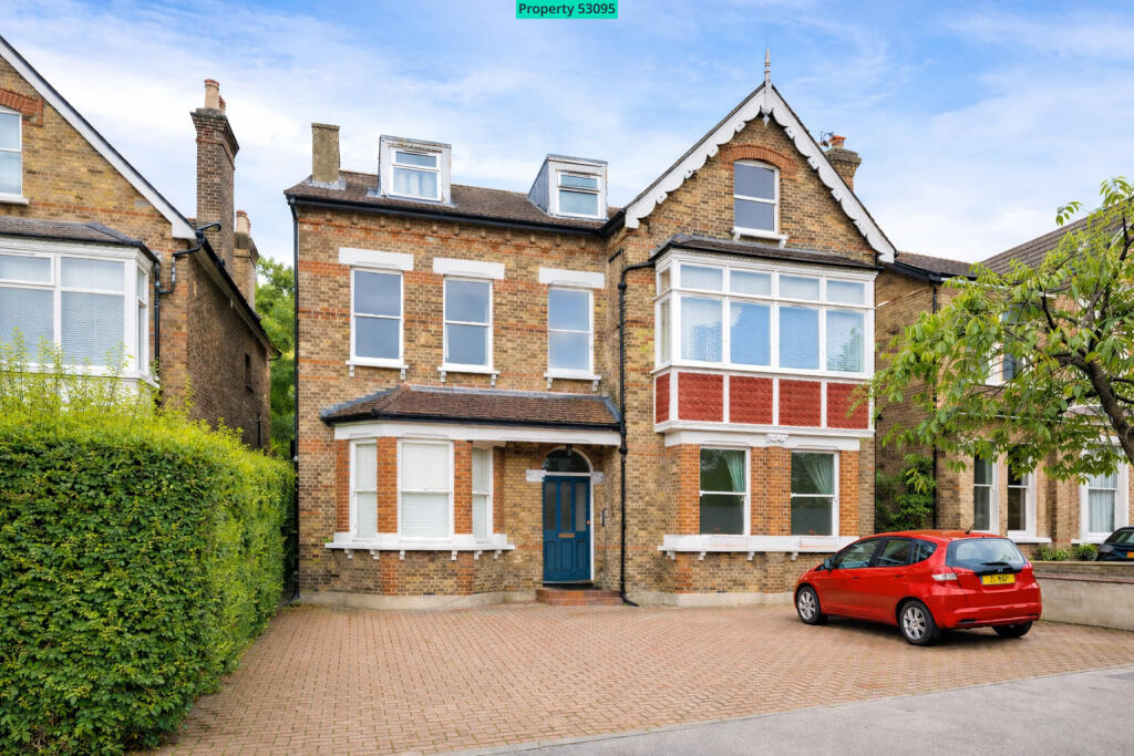 Main image of property: Birdhurst Rise, South Croydon, CR2