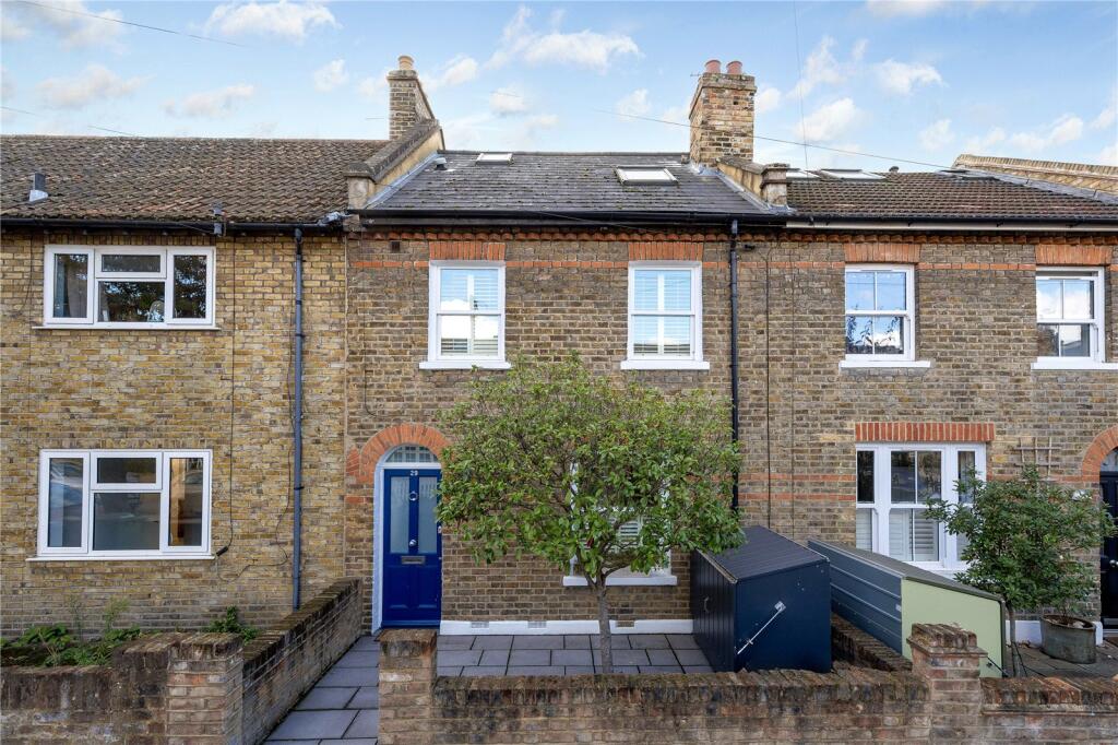 3-bed terraced on Alexandra Road, Kew, Surrey, TW9, £1,250,000