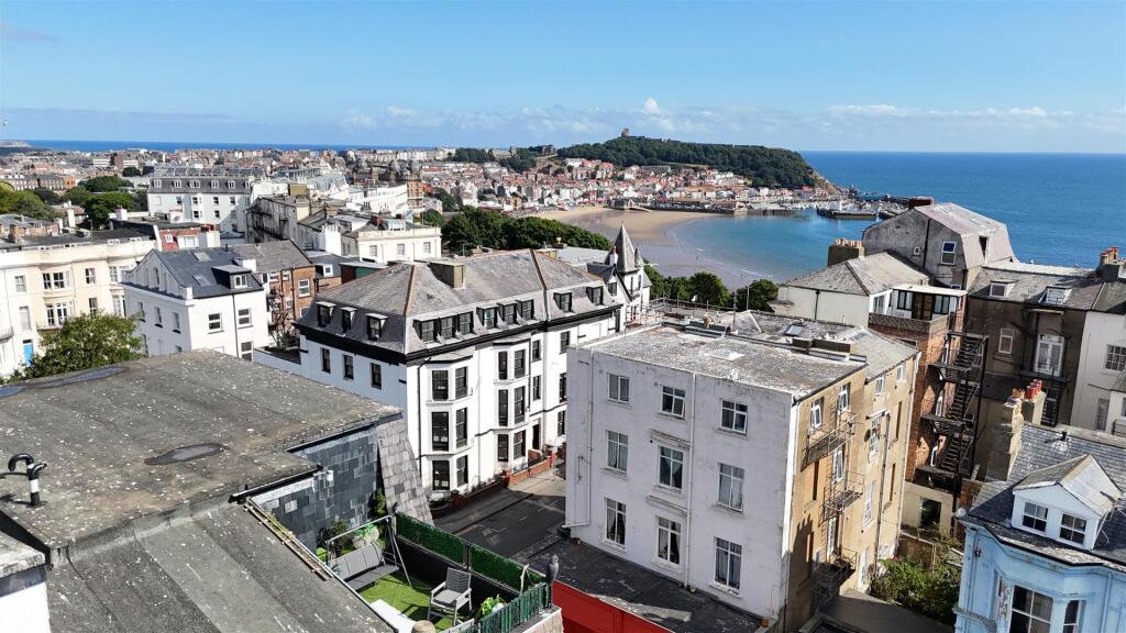 Apartment in Scarborough, North Yorkshire - View 2