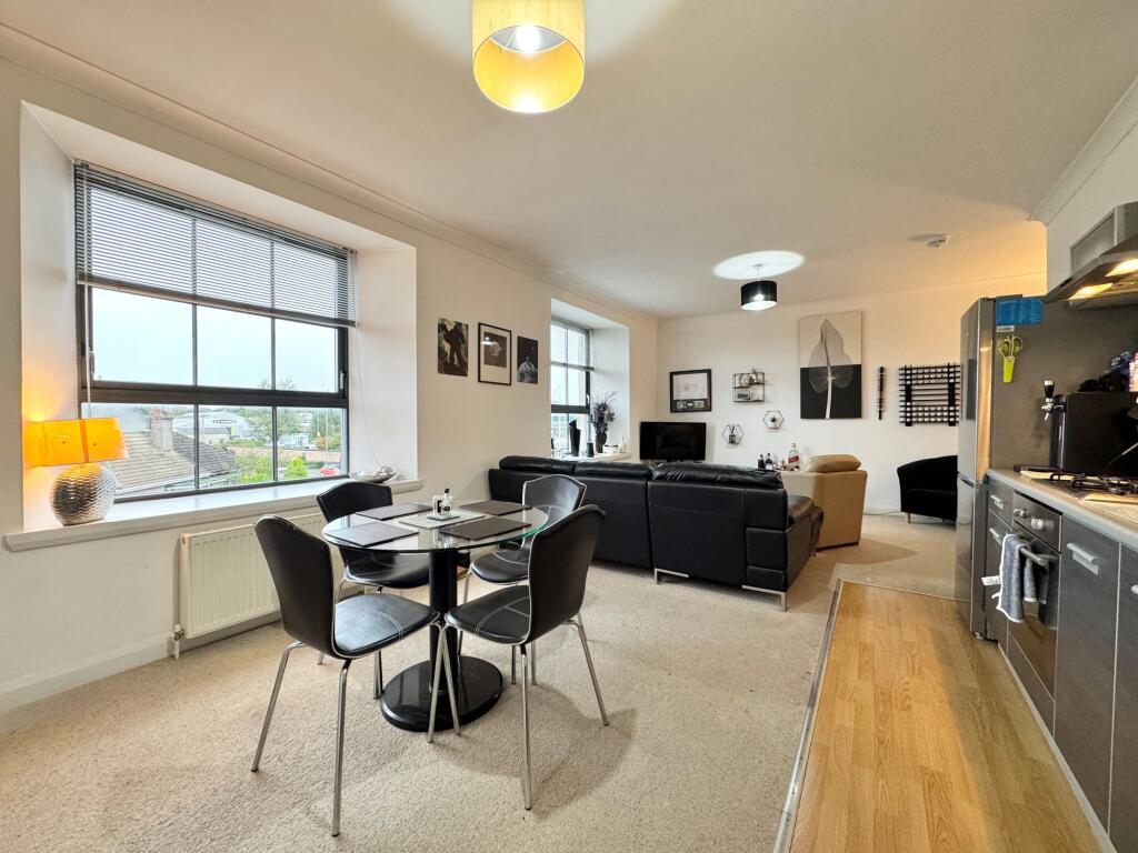 Apartment in Kilmarnock - More