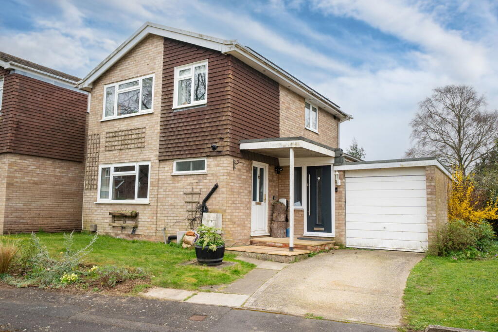 Main image of property: Itchen Close, Oakley, Basingstoke, RG23 7DL