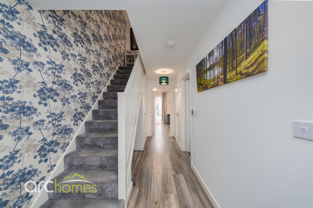 House in Warrington, Golborne - View 5