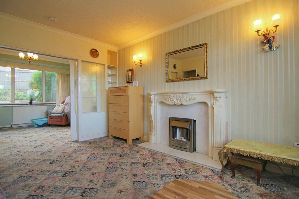 House in Bradford, West Yorkshire - View 3