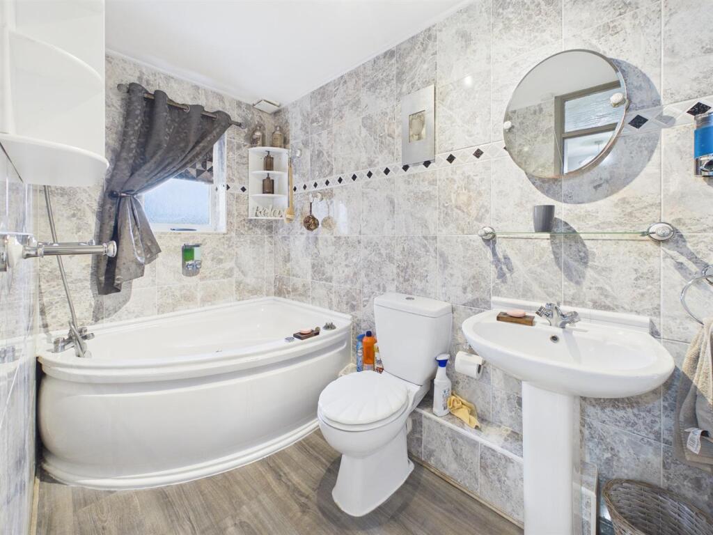 Lamorna Crescent, Tilehurst, Reading – pohled 6
