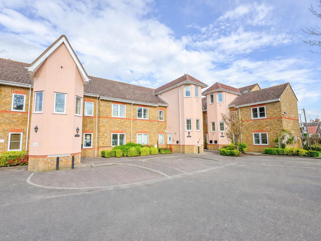 Main image of property: Station Approach, Hockley, SS5 4